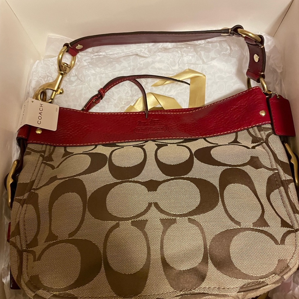 NWT Coach mint condition Zoe khaki/red Hobo bag with gift packaging